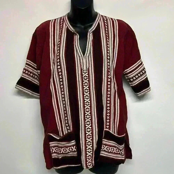 Vintage woman Mexican looking top, but was actually made in Greece - Picture 1 of 6